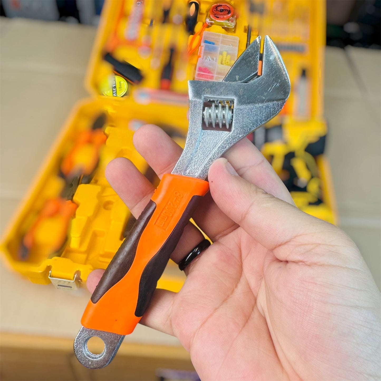 DeWalt commercial use 117 pcs drill machine set