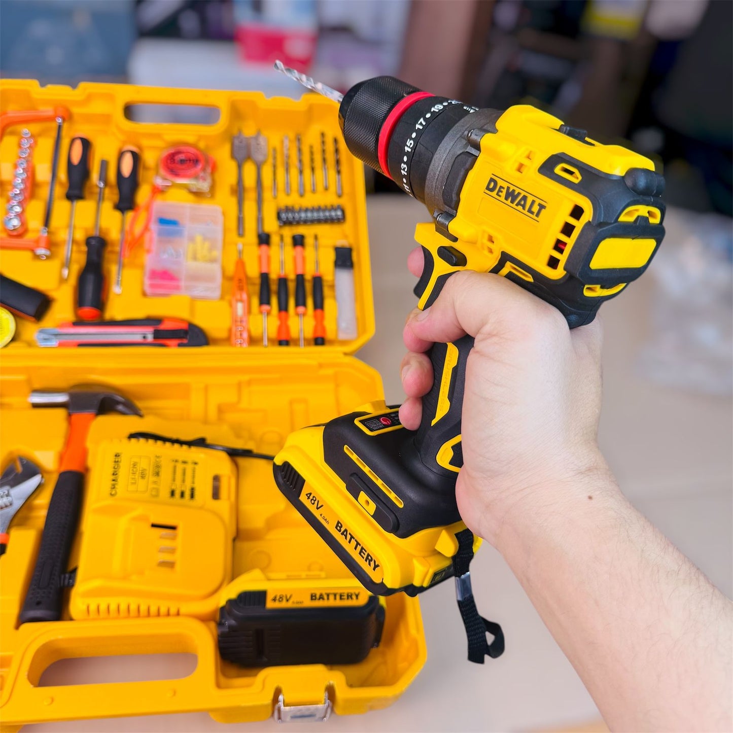 DeWalt commercial use 117 pcs drill machine set
